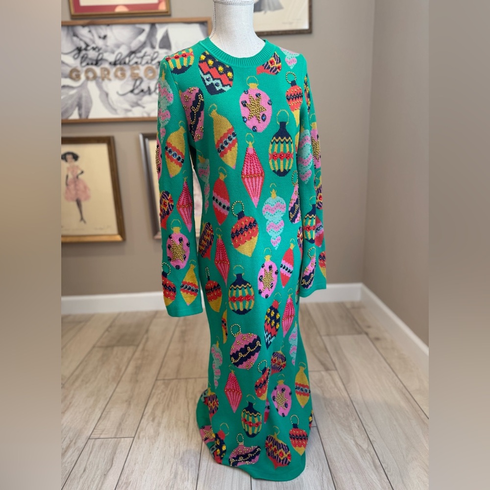 QUEEN OF SPARKLES Green Beaded Ornament Knit Midi Long Sleeve Dress